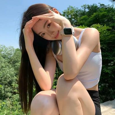迷雾中的她